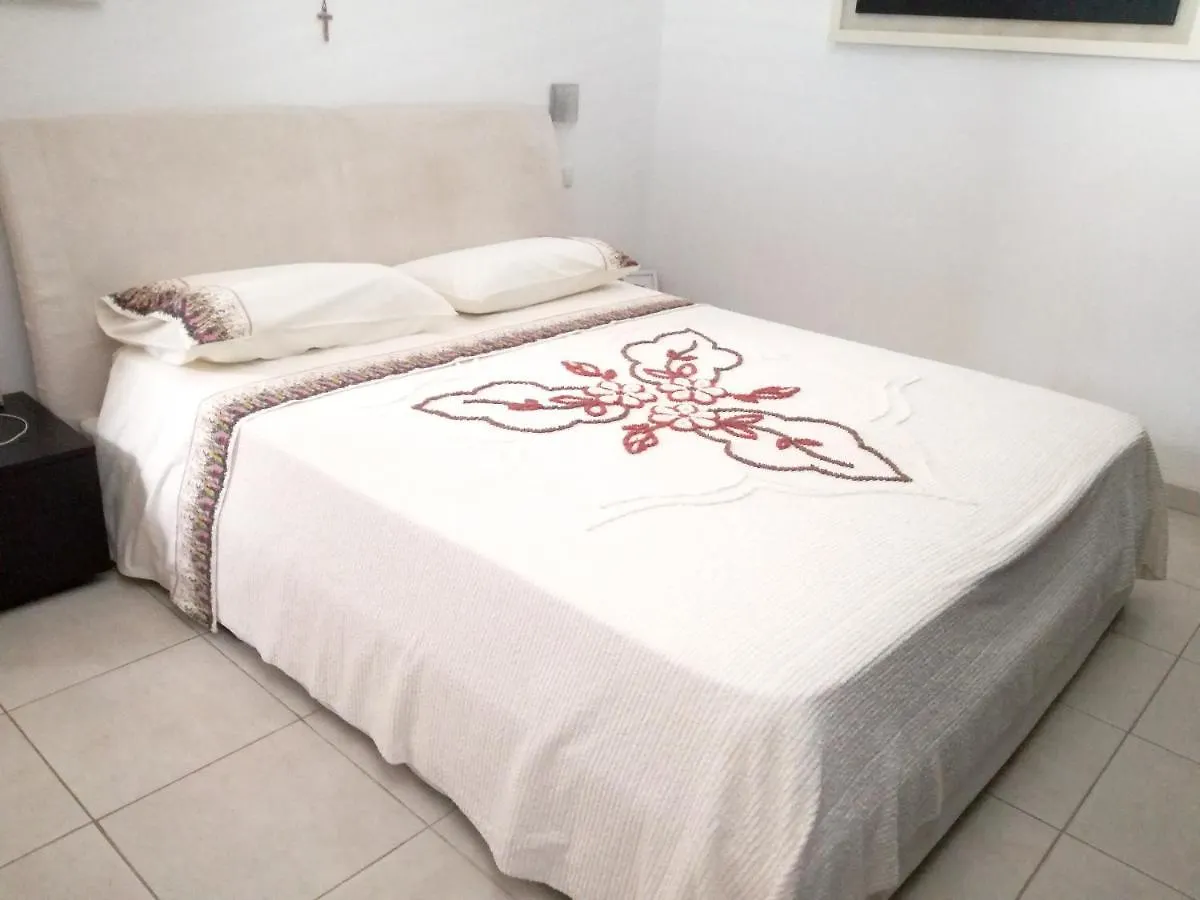 3 Bedrooms House At Ragusa 600 M Away From The Beach With Furnished Balcony And Wifi Marina di Ragusa Hébergement de vacances